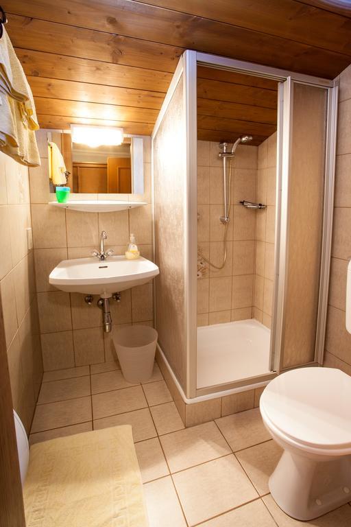 גולינג אן דר זלצאך Gaestehaus Sunkler חדר תמונה