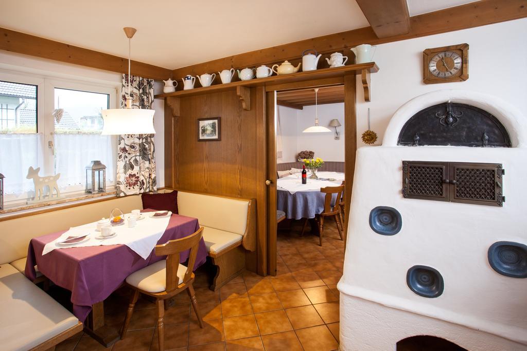 גולינג אן דר זלצאך Gaestehaus Sunkler מראה חיצוני תמונה