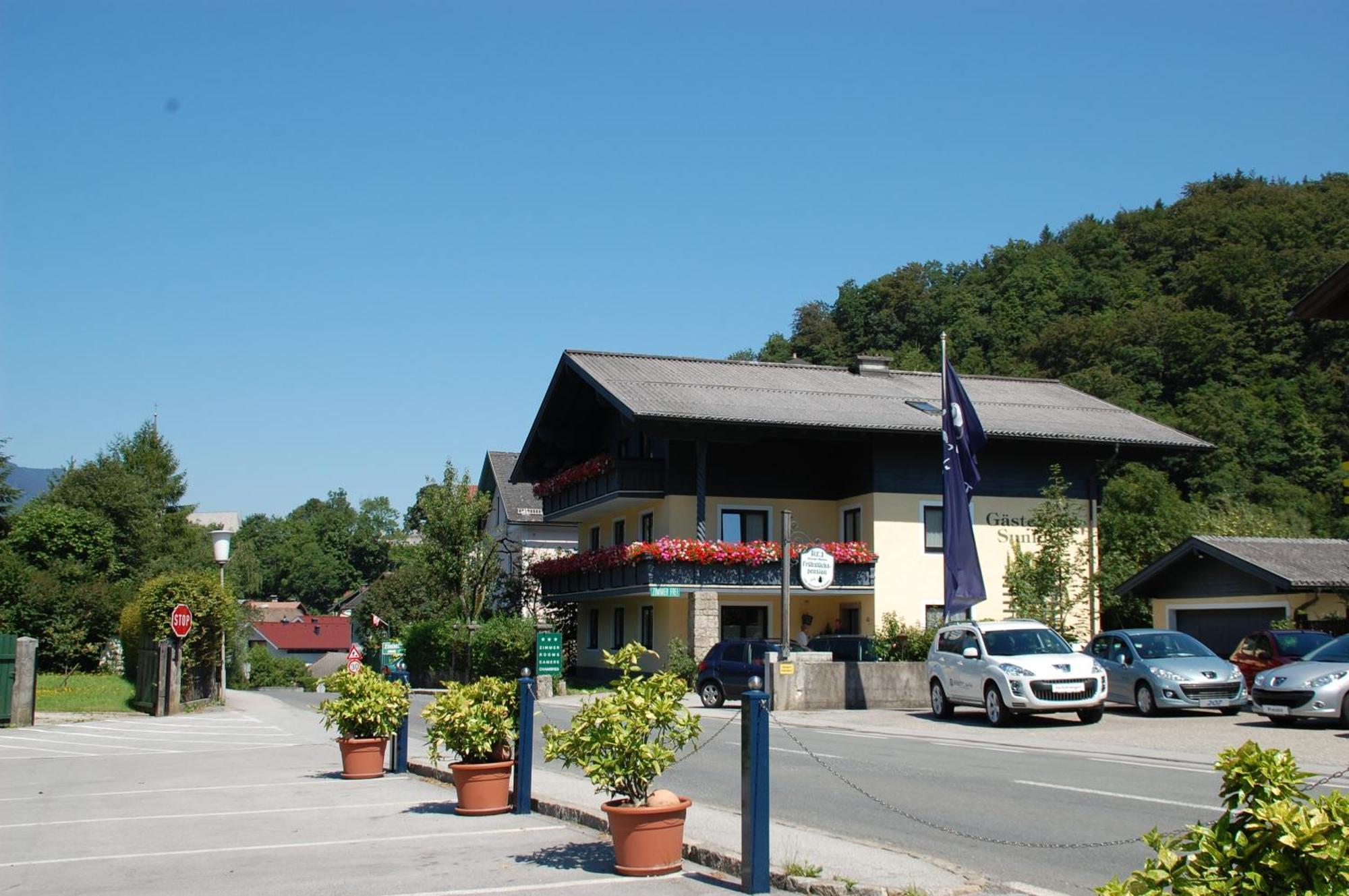 גולינג אן דר זלצאך Gaestehaus Sunkler מראה חיצוני תמונה